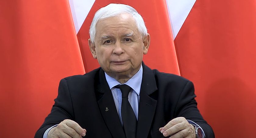 Jarosław Kaczyński straci FORTUNĘ? Wiemy, ile dostaje emerytury! 