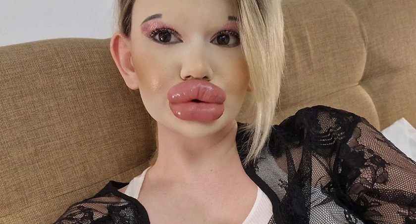 Żywa Barbie postawiła na karierę wokalną: Biorę udział w konkursach śpiewu