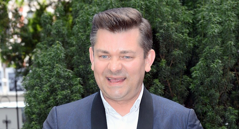 Sprawca, który obrzucił Zenka Martyniuka jajami został złapany. Spotkała go surowa kara