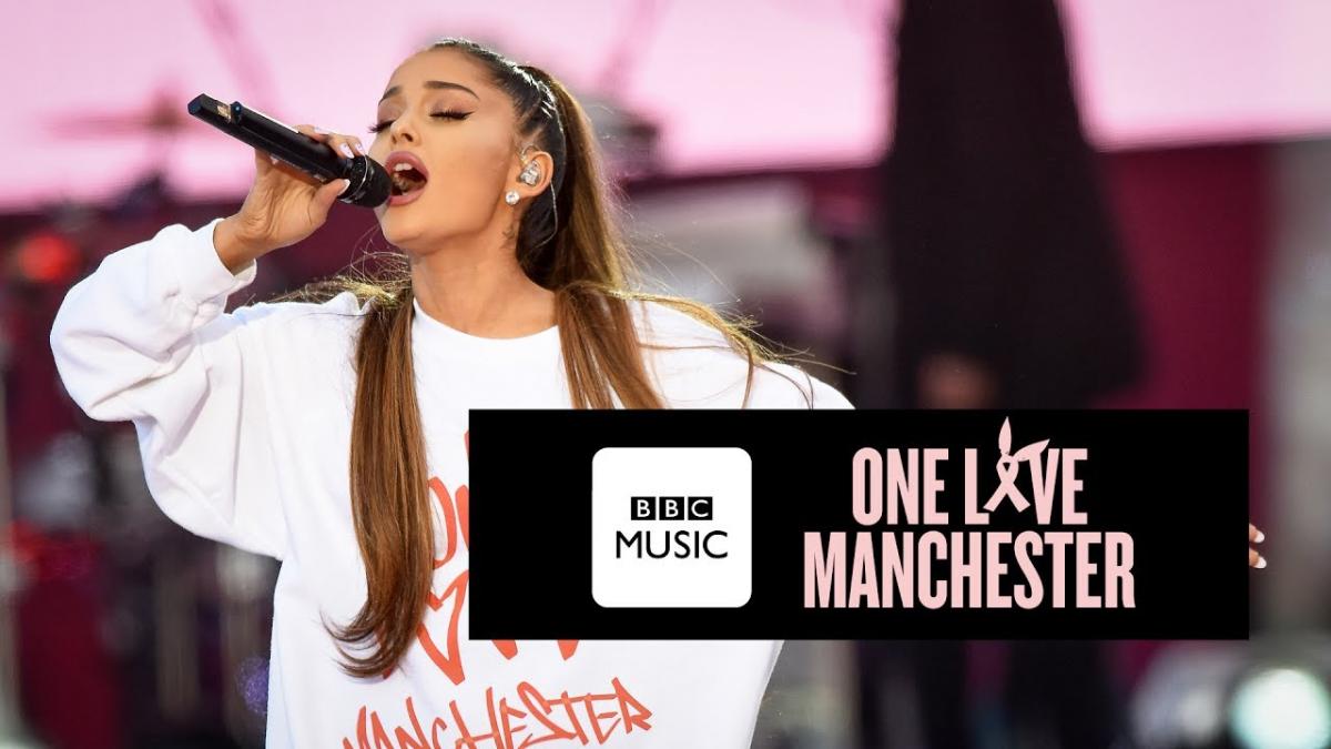 Ariana Grande wróciła do Manchesteru po zamachu i zagrała charytatywny koncert