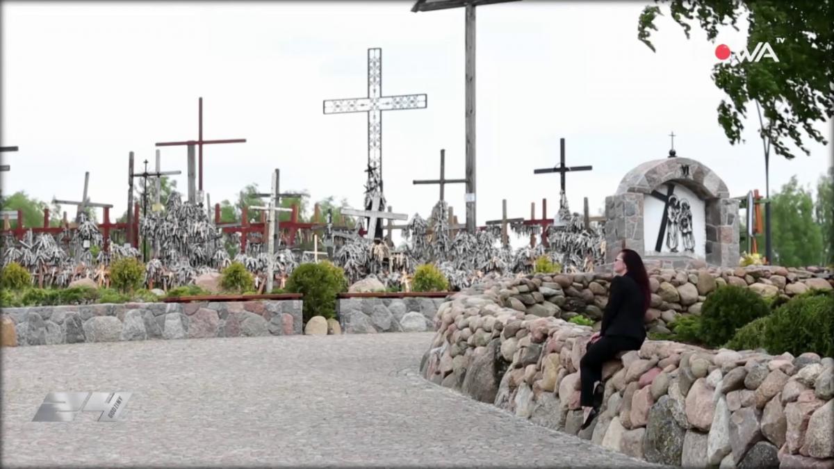 HIT: Zdradzona żona posła PiS napisała dla niego psalm 