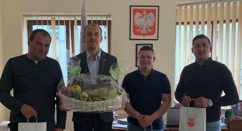 Znakomita akcja właścicieli Świata Warzyw i Owoców z Przasnysza