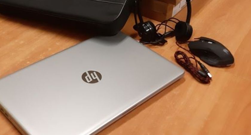 Laptopy dla uczniów z Gminy Przasnysz