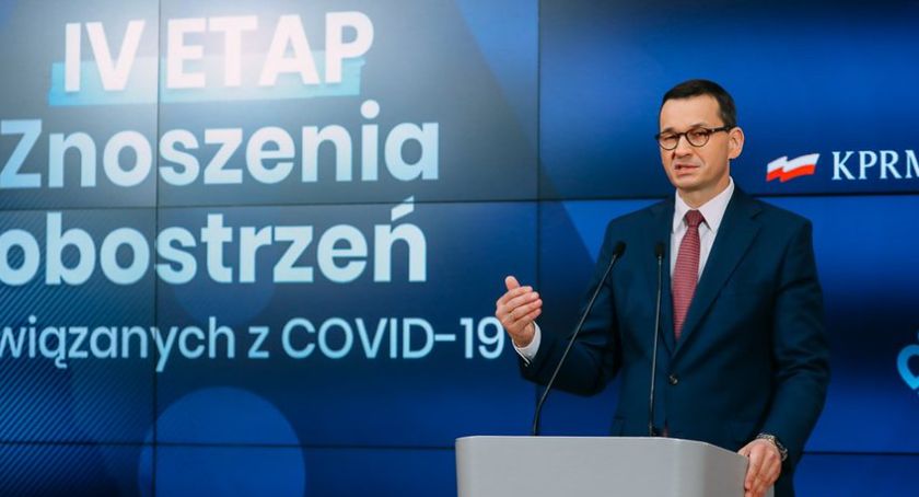 Z ostatniej chwili: Koniec z maseczkami i zakazem zgromadzeń... Znamy szczegóły