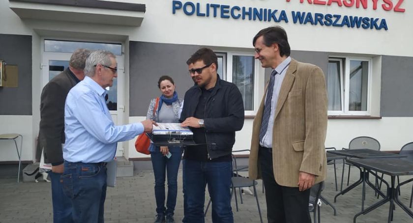 Podpisano umowę na budowę laboratorium na terenie lotniska Politechniki Warszawskiej w Przasnyskiej Strefie Gospodarczej