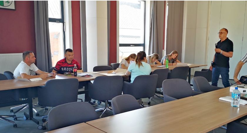 W Centrum Aktywizacji Biznesu szkolą się przyszli młodzi przedsiębiorcy.