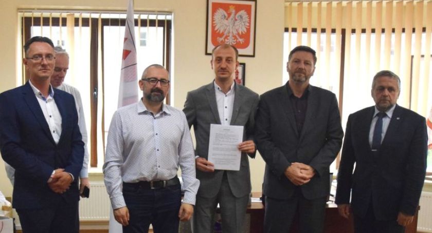 Współpraca się opłaca, czyli kolej z Zegrza do Przasnysza coraz bardziej realna