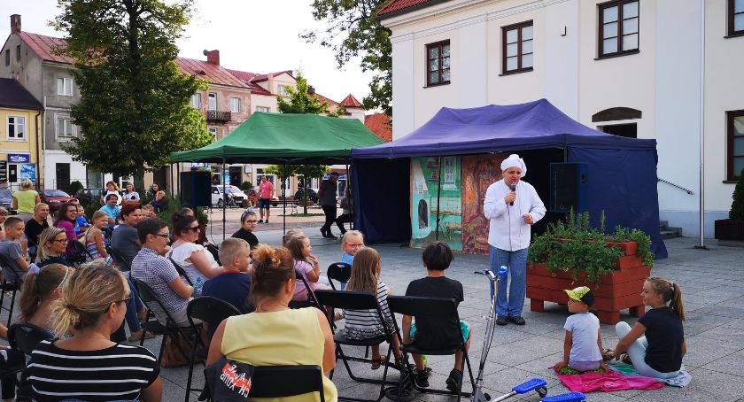 Godzinki dla Rodzinki: najmłodsi z rodzicami udali się na poszukiwania Baltazara Gąbki