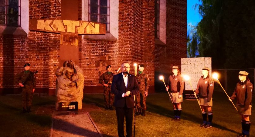 Po raz drugi władze powiatowe w Przasnyszu upamiętniły dzień napaści sowieckiej na Polskę 17 września 1939r.