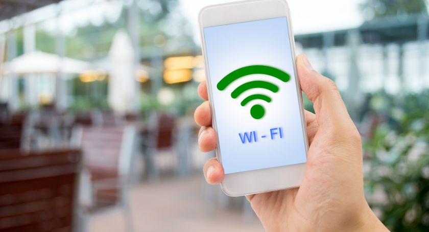 Publiczny internet dla mieszkańców gminy Jednorożec. Podpisano umowę