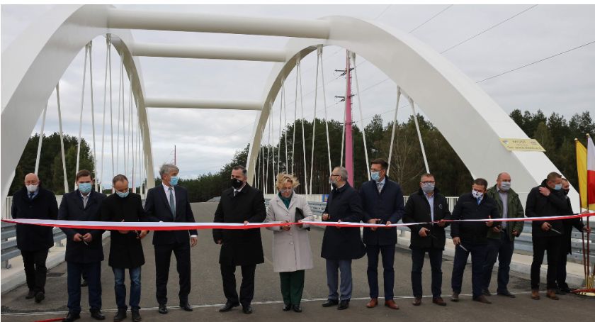 Nowy most w Chorzelach już otwarty! [Foto + Wideo]
