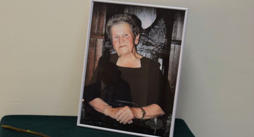 Przasnysz pamięta. 5 rocznica śmierci Krystyny Grotkowskiej - działaczki społecznej, związanej z Przasnyszem.