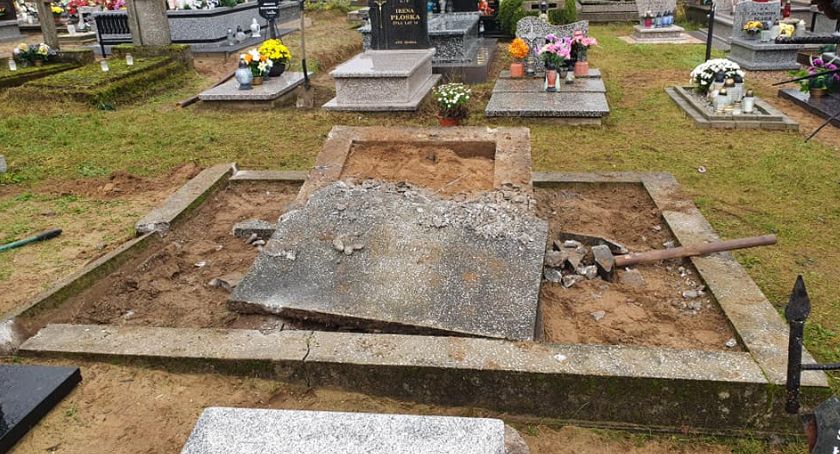Prace nad renowacją mogły żołnierskiej w Duczyminie idą pełną parą