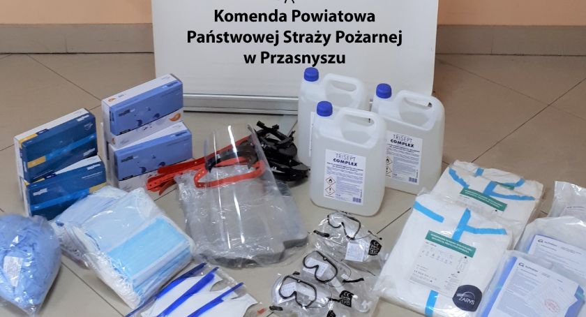 Środki ochrony indywidualnej trafiły do KP PSP w Przasnyszu