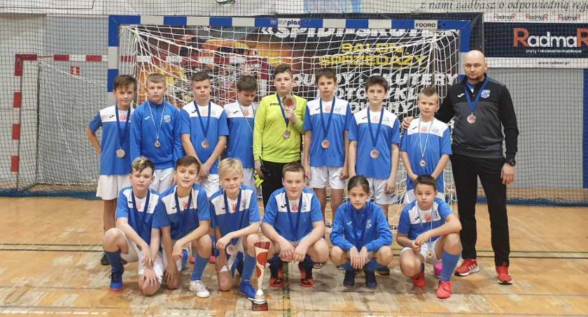 II miejsce młodzików w turnieju rozgrywanym w Ciechanowe