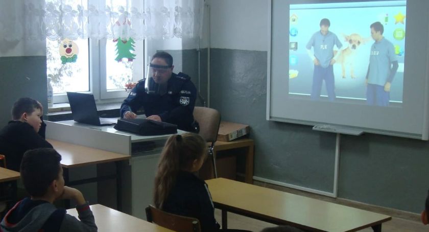 Dzień Bezpiecznego Internetu z dzielnicowym