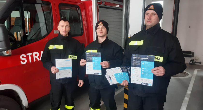 #SzczepimySię. Strażacy rozpoczęli działania informacyjne.