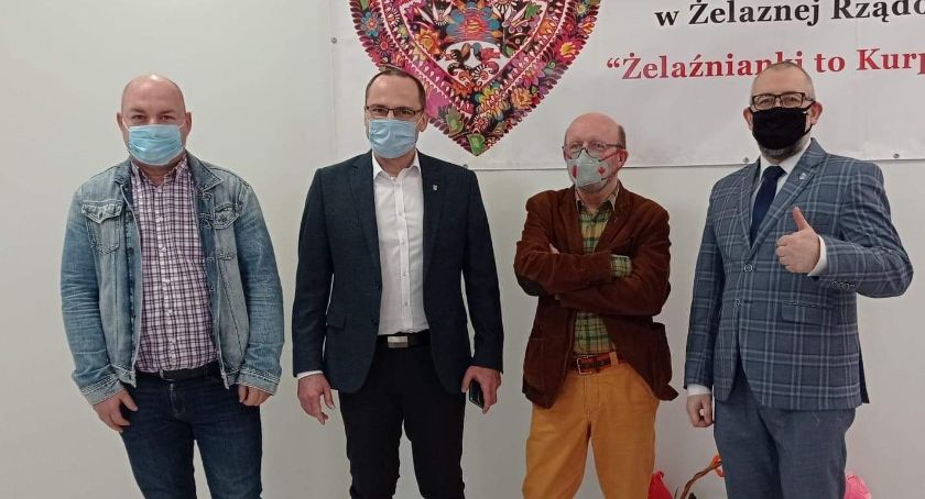 Aktor Artur Barciś zaszczepił się przeciw COVID-19 w gm. Jednorożec