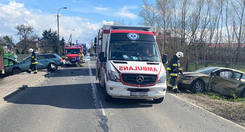 Zderzenie trzech samochodów osobowych w Przasnyszu [Aktualizacja]