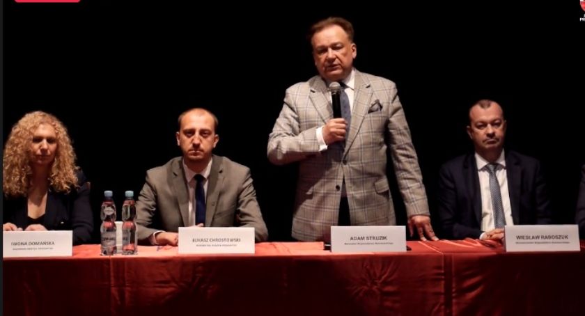 Samorząd Przasnysza z dużym dofinasowaniem. Podpisano dziś umowy [Wideo]