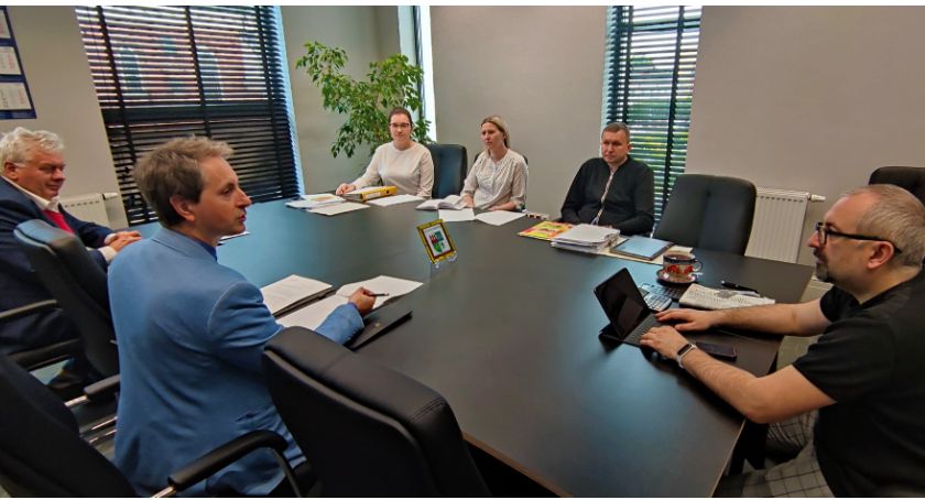 Starostwo zawarło umowę z projektantem Środowiskowego Domu Samopomocy przy ul. Ruda w Przasnyszu