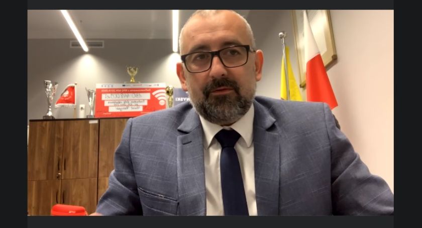Live chat 28 ze Starostą porusza ważne kwestie [Wideo]