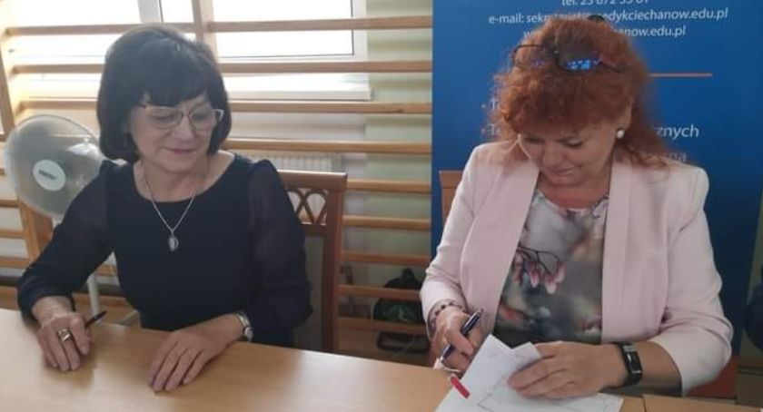 Gmina Przasnysz: Umowy na dofinansowanie podpisane!