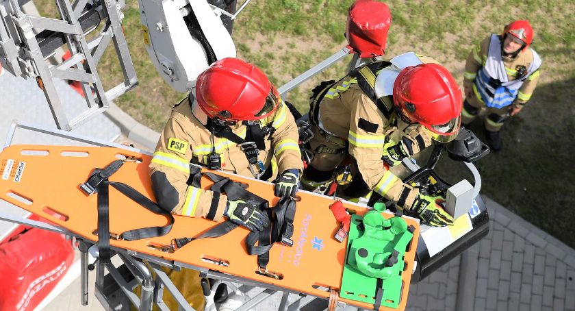 Ćwiczenia na terenie Miejskiej Oczyszczalni Ścieków w Chorzelach