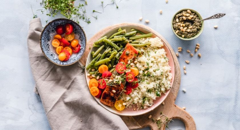 Catering dietetyczny- moda czy sposób na zdrowe odżywianie?