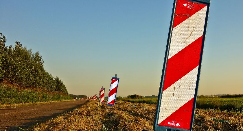 Rusza kompleksowa modernizacja drogi Raszujka – Olszewka. Umowa z wykonawcą podpisana