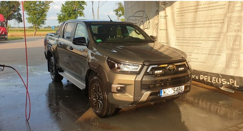 Z ostatniej chwili: Kradzież Toyoty Hilux w Przasnyszu
