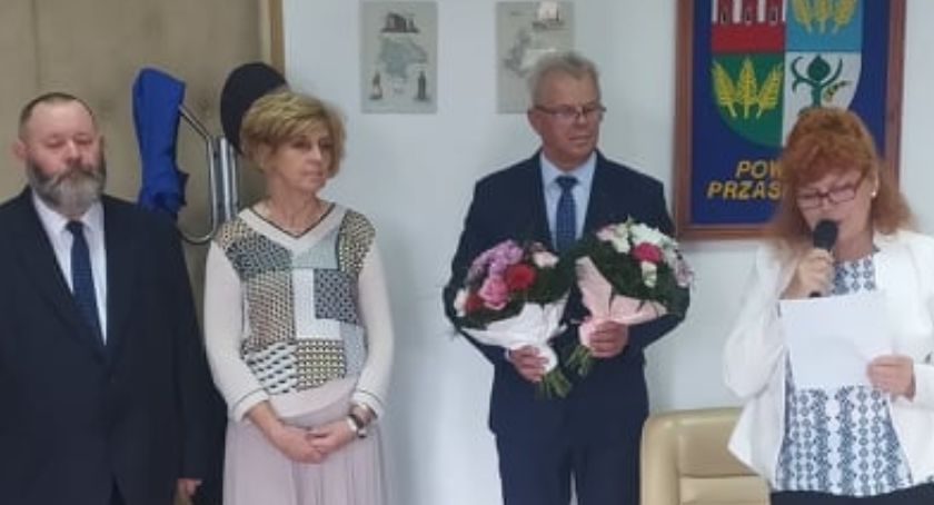 Wójt Grażyna Wróblewska wręczyła akt powierzenia stanowiska dyrektora