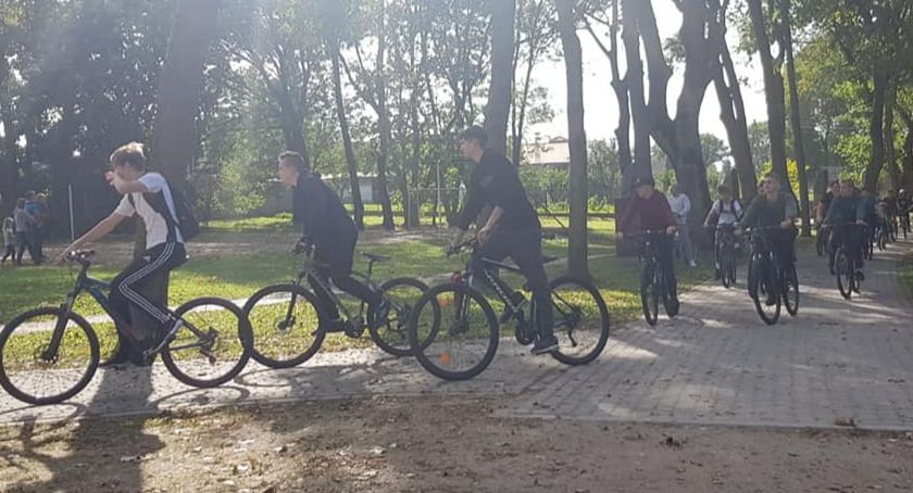 Po raz dziewiąty pojechali Rowerami z Aureolą do Rostkowa