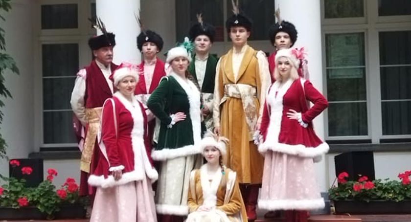 Zajazd Szlachecki w Gołotczyźnie z występem Zespołu Tańców Historycznych Miejskiego Domu Kultury w Przasnyszu