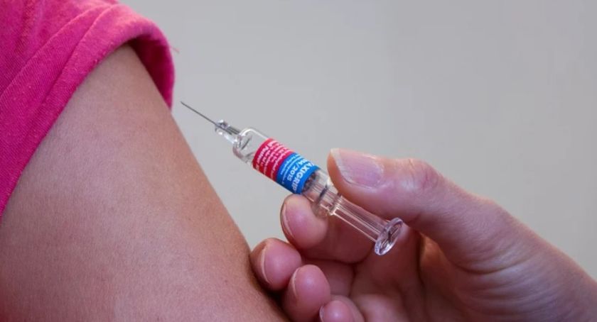 Ruszyła akcja bezpłatnych szczepień przeciw grypie