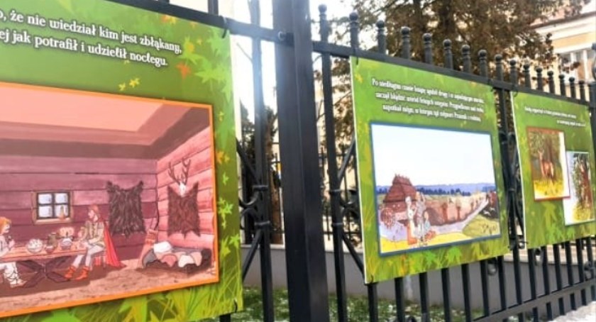 Legenda o Przaśniku zawisłą na ogrodzeniu Starostwa Powiatowego w Przasnyszu