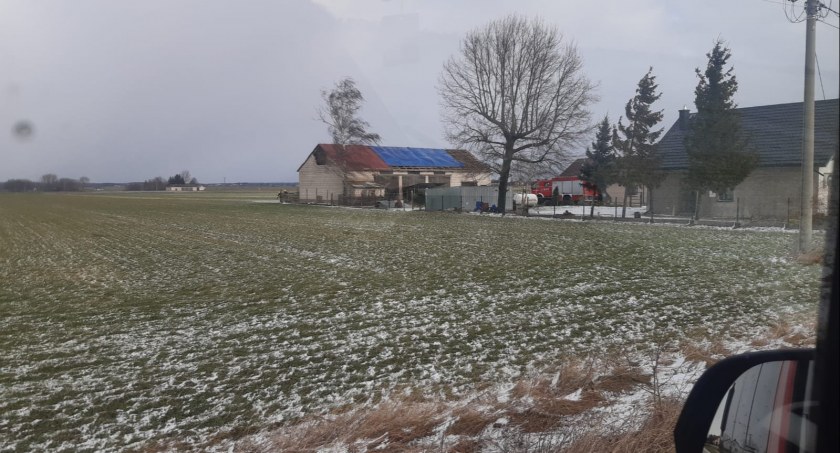 Przasnyscy Strażacy mają pełne ręce roboty w związku z trudnymi warunkami pogodowymi