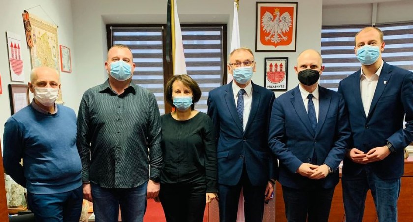 Podziękowania dla byłego przewodniczącego Rady Miejskiej w Przasnyszu - Wojciecha Długokęckiego