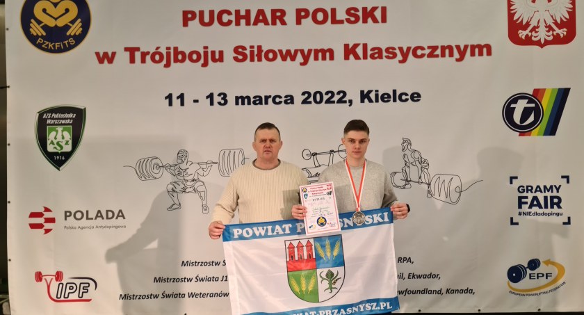 Jakub Bońkowski z kolejnymi rekordami w Trójboju Siłowym Klasycznym