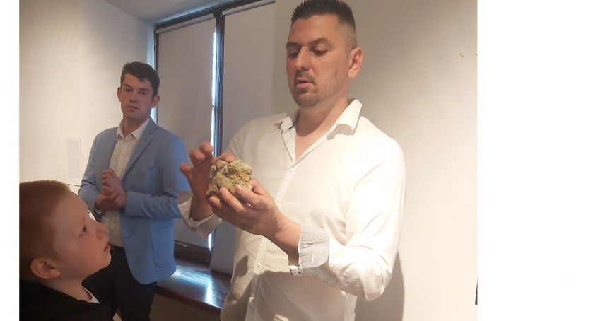 Koniec z historią zaklętą w kamieniu, czyli finisaż wystawy [foto]