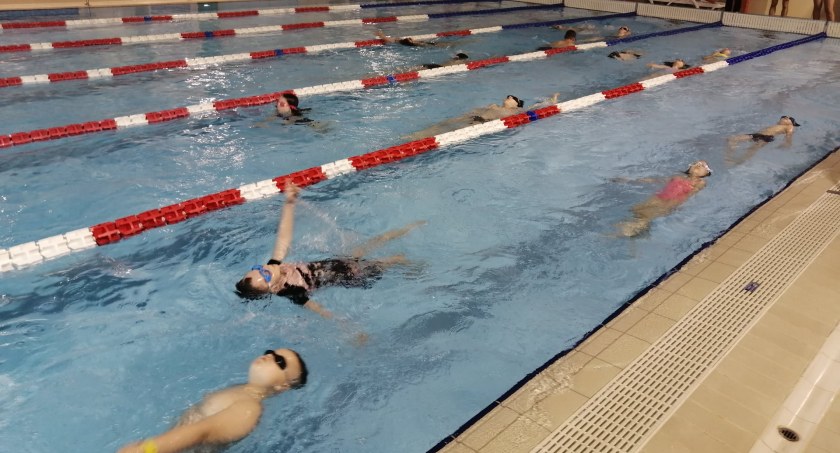 Kolejne egzaminy na kartę pływacką dobiegły końca