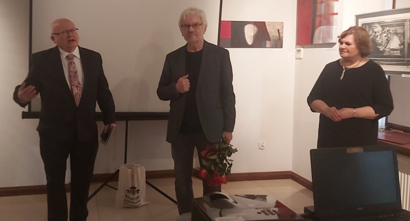Abstrarealizm Jana Niksińskiego już w przasnyskim Muzeum