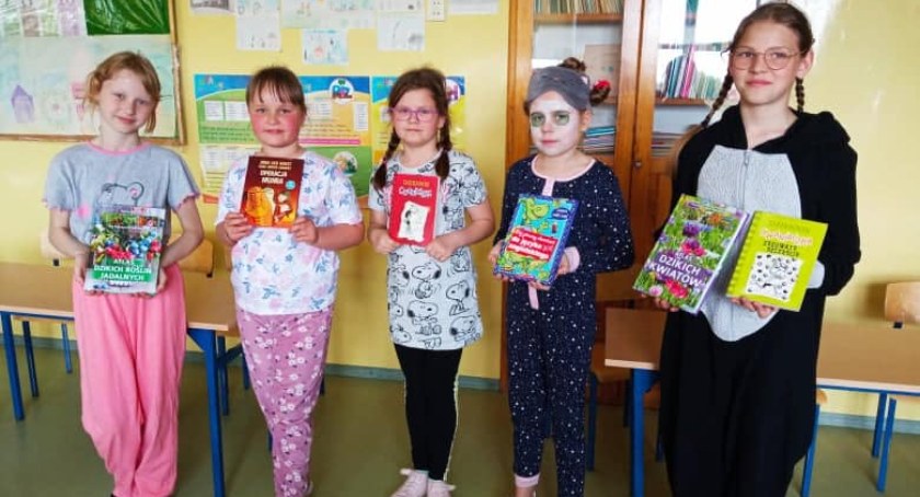 Biblioteka – świat w jednym miejscu. Tydzień Bibliotek w szkole w Bogatem