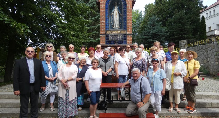 Łagodząc skutki pandemii udali się do miejsc kultu maryjnego