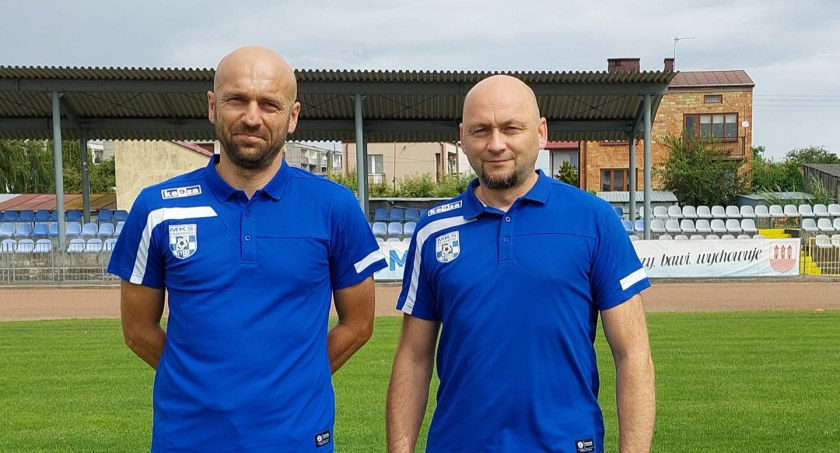 Trener Paweł Mazurkiewicz wraca do MKS Przasnysz