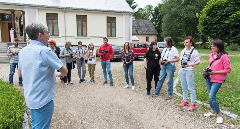Trwa lato z fotografią w Czernicach Borowych