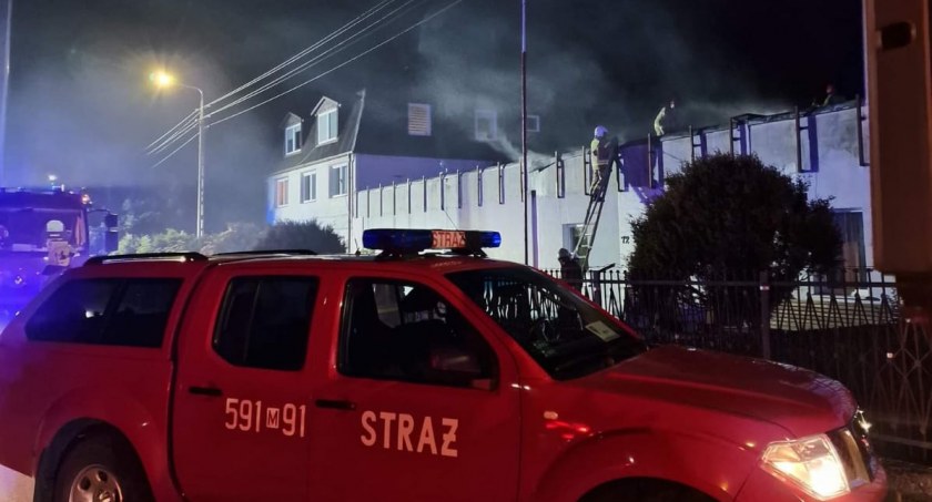 Pożar w budynku szwalni w Przasnyszu