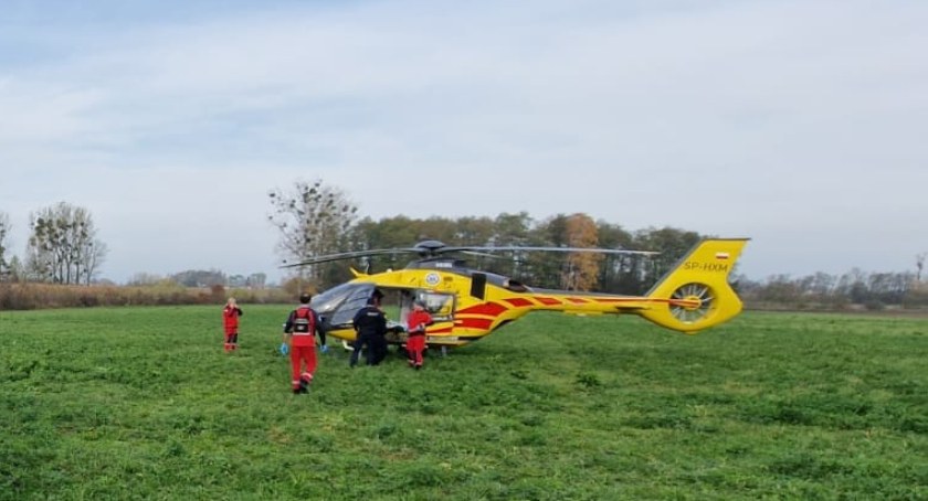 Wypadek w gminie Krasne. Wezwano śmigłowiec LPR