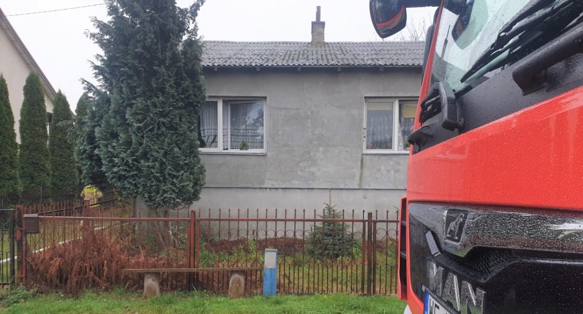Jednorożec. Pożar w pomieszczeniu garażowym