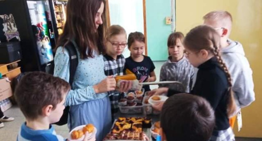 Zbiórka charytatywna w Szkole Podstawowej w Bogatem